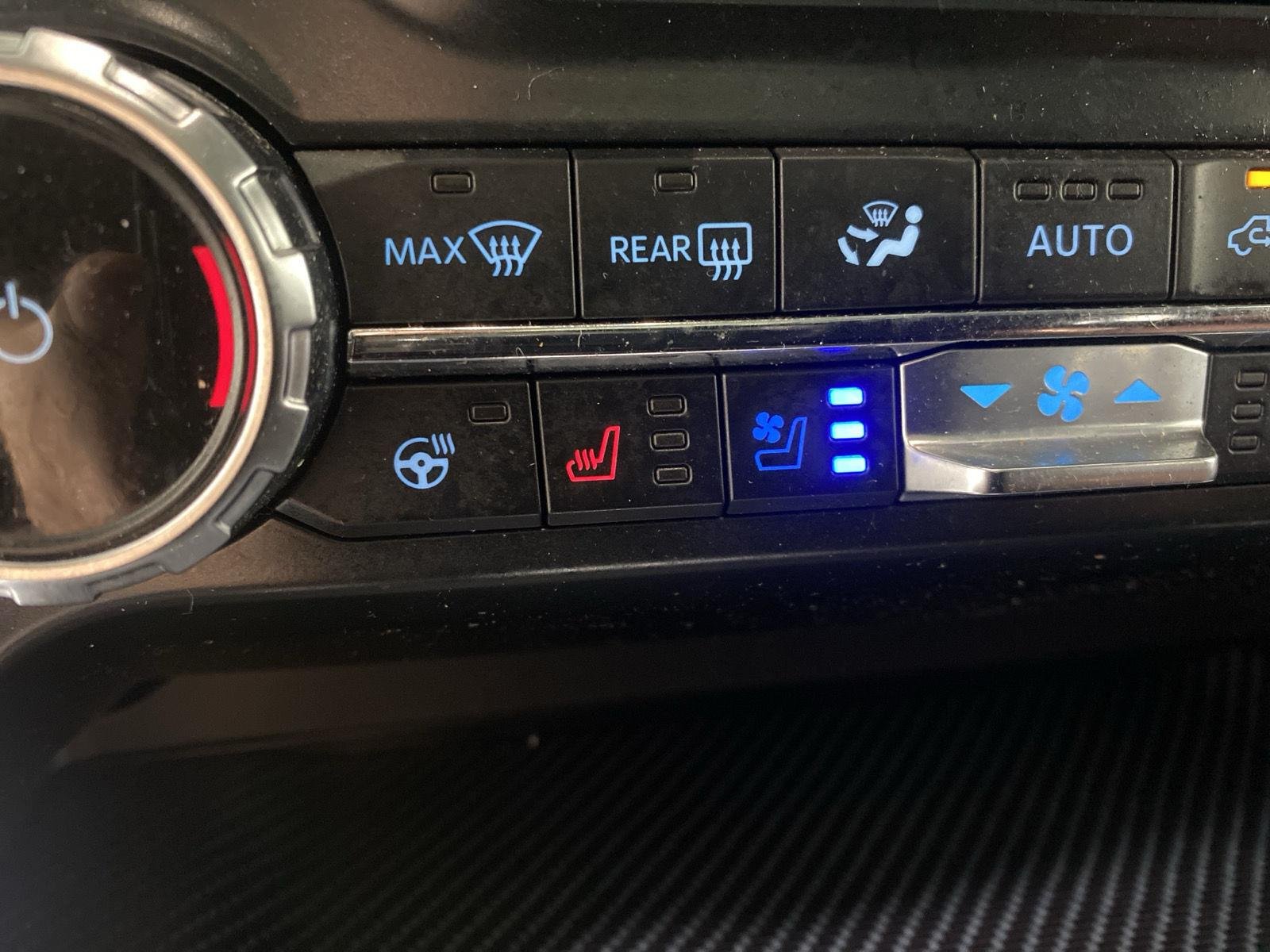 Used 2022 Antimatter Blue Ford Limited image 21