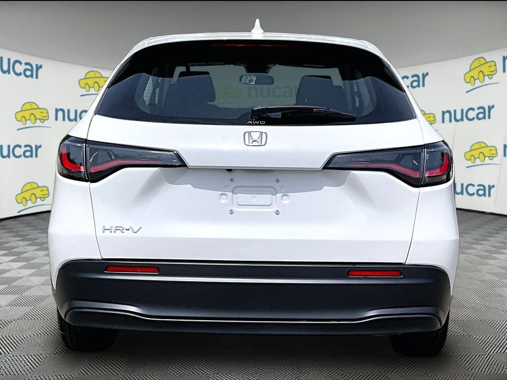 Used 2023 White Honda LX image 5