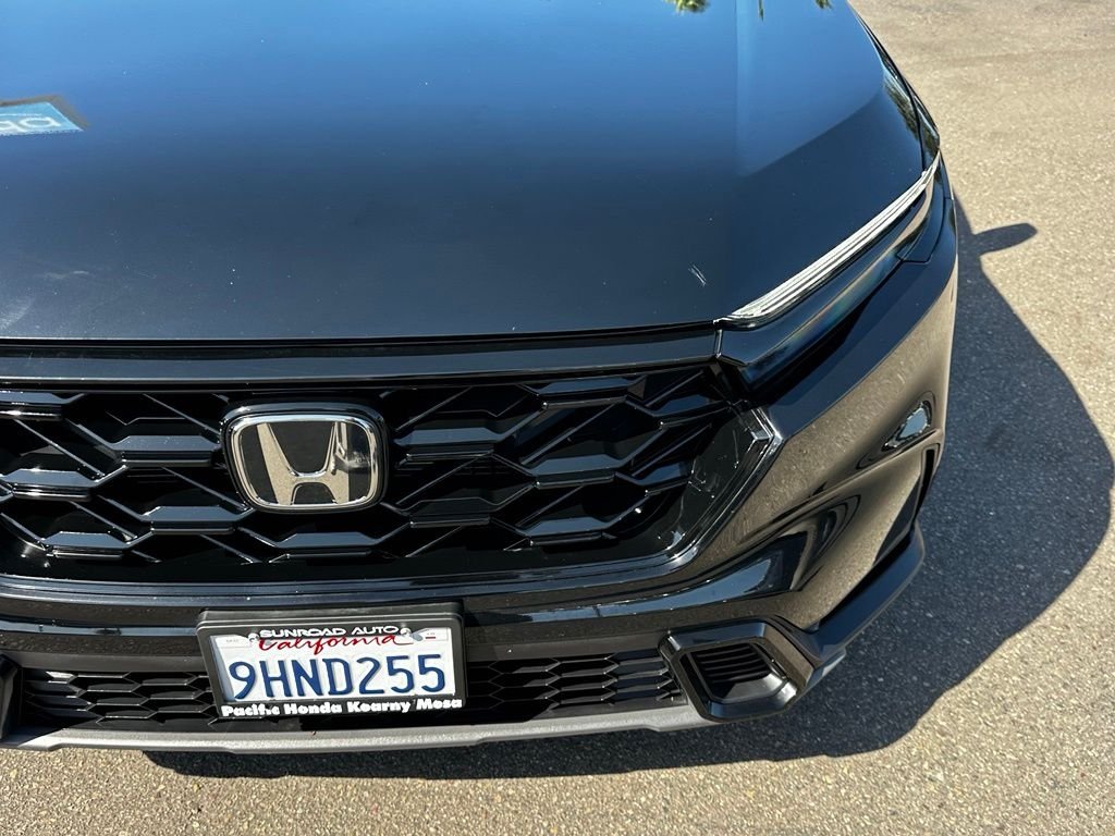 Used 2024  Honda Sport image 5