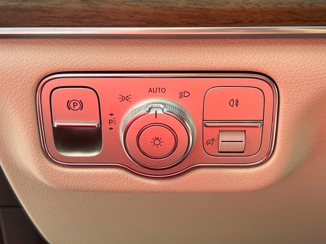 Certified Used 2023 White Mercedes-Benz GLE 450 image 23