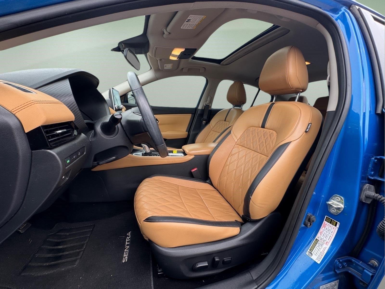 Used 2021 Electric Blue Metallic Nissan SV image 17