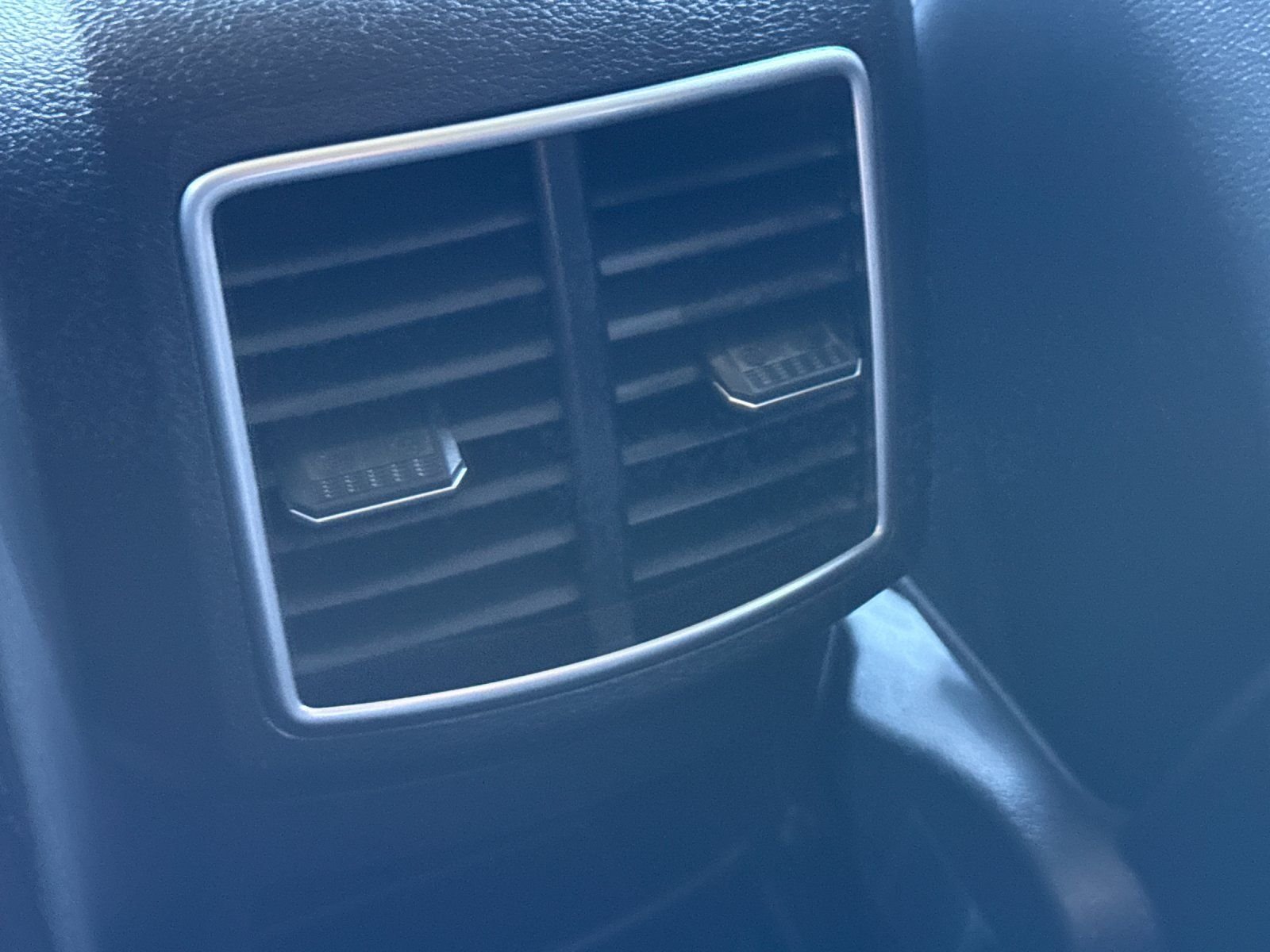 2026 Kia Sportage SX Prestige Hybrid - Photo 13