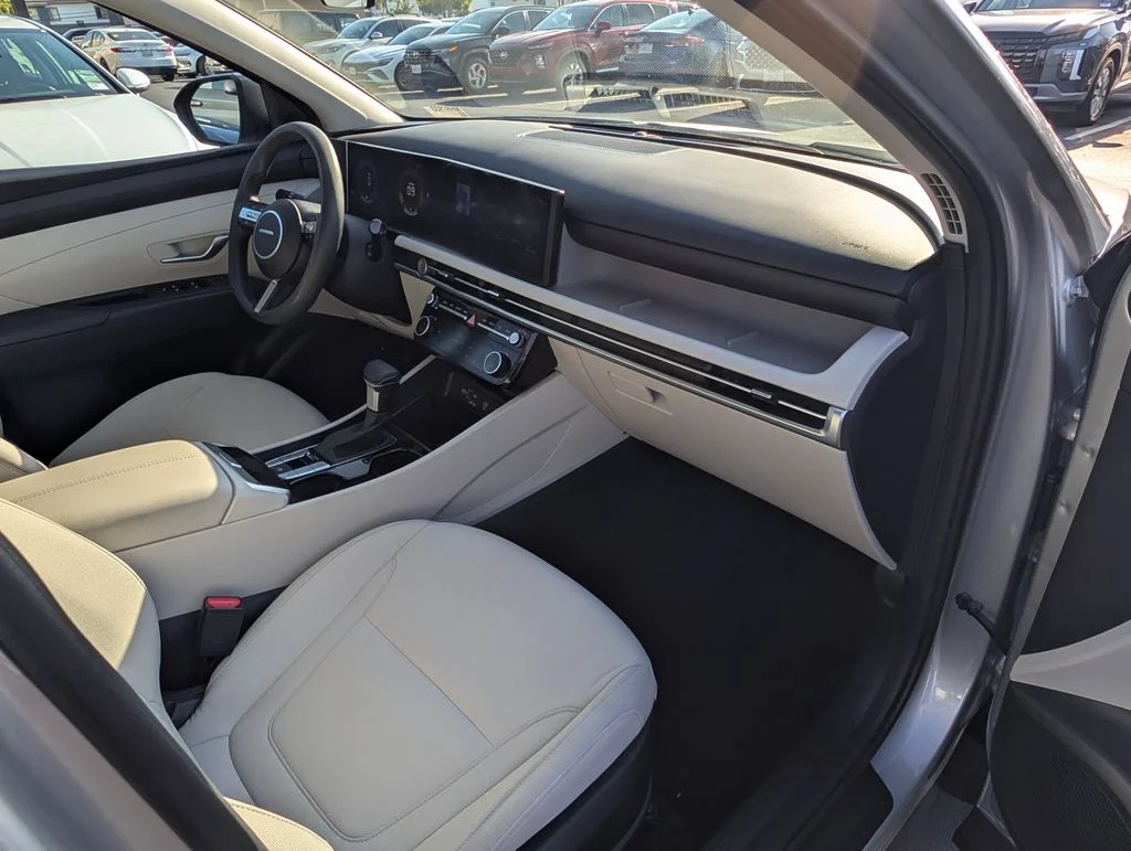 Used 2026 Silver Hyundai SEL image 10