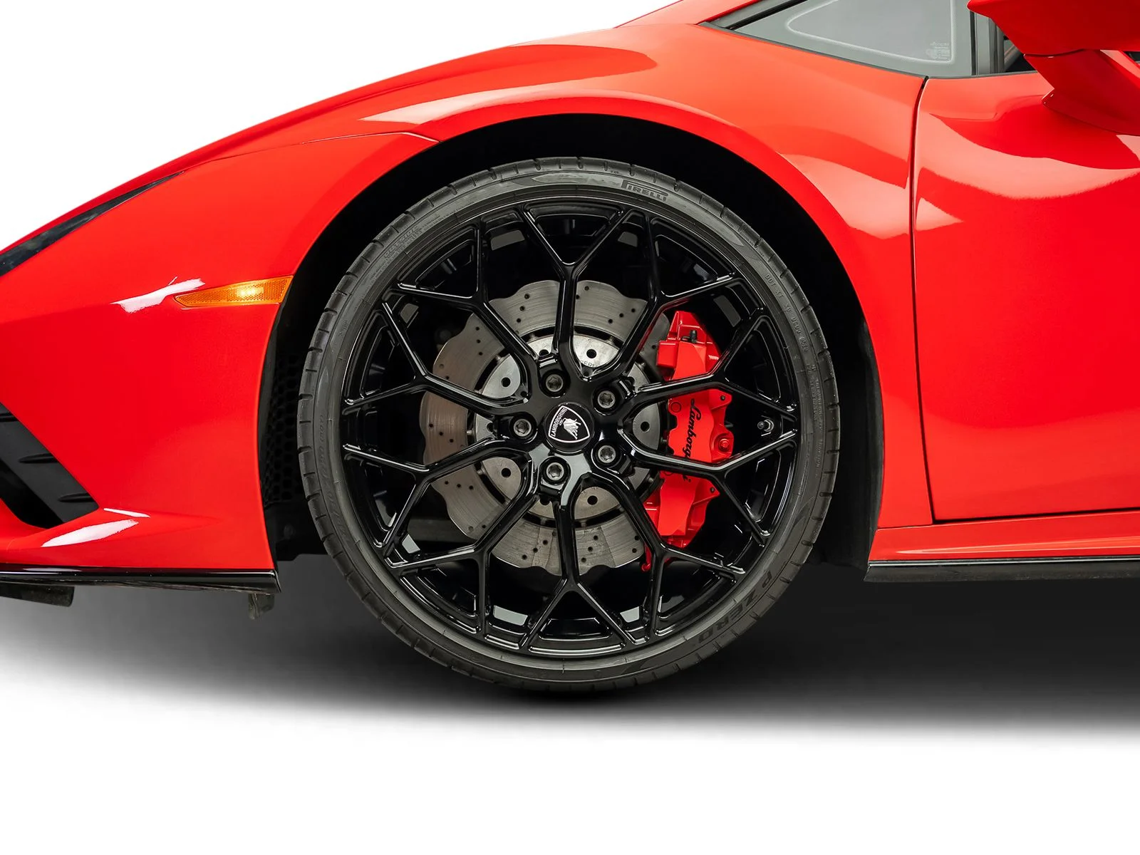 Used 2020 Red Lamborghini Base image 21