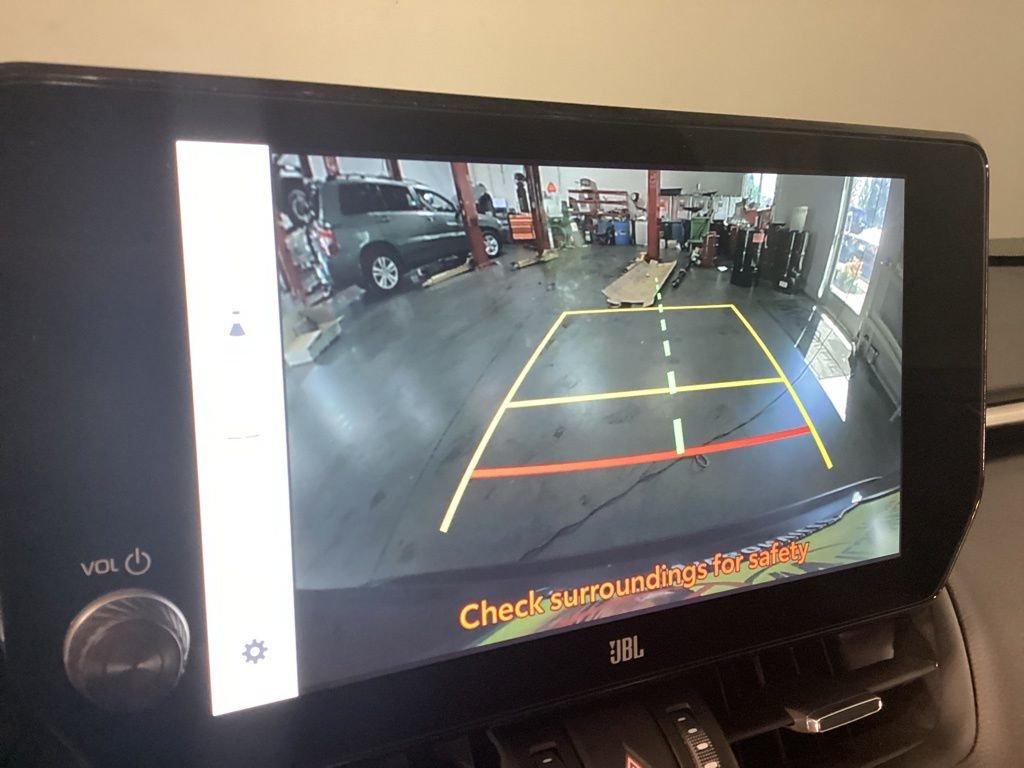 Certified Used 2025  Toyota Limited image 16