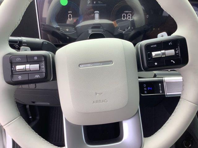 New 2026 White Hyundai SEL image 30