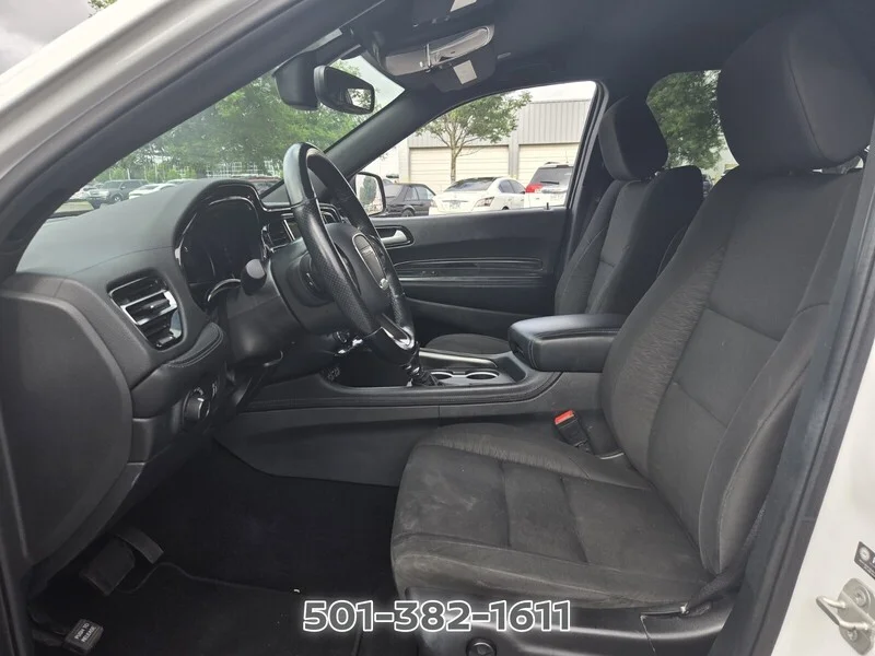 Used 2023 White DODGE SXT RWD image 9