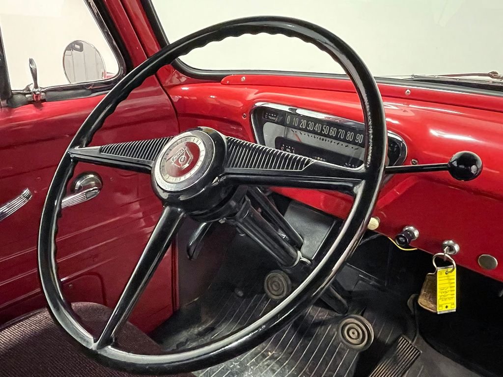Used 1953 Red Ford  image 57