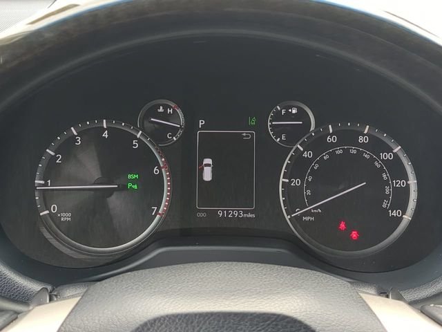 Used 2020 Black Lexus 460 image 32