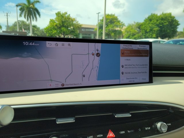 2026 GENESIS GV70 Standard - Photo 24
