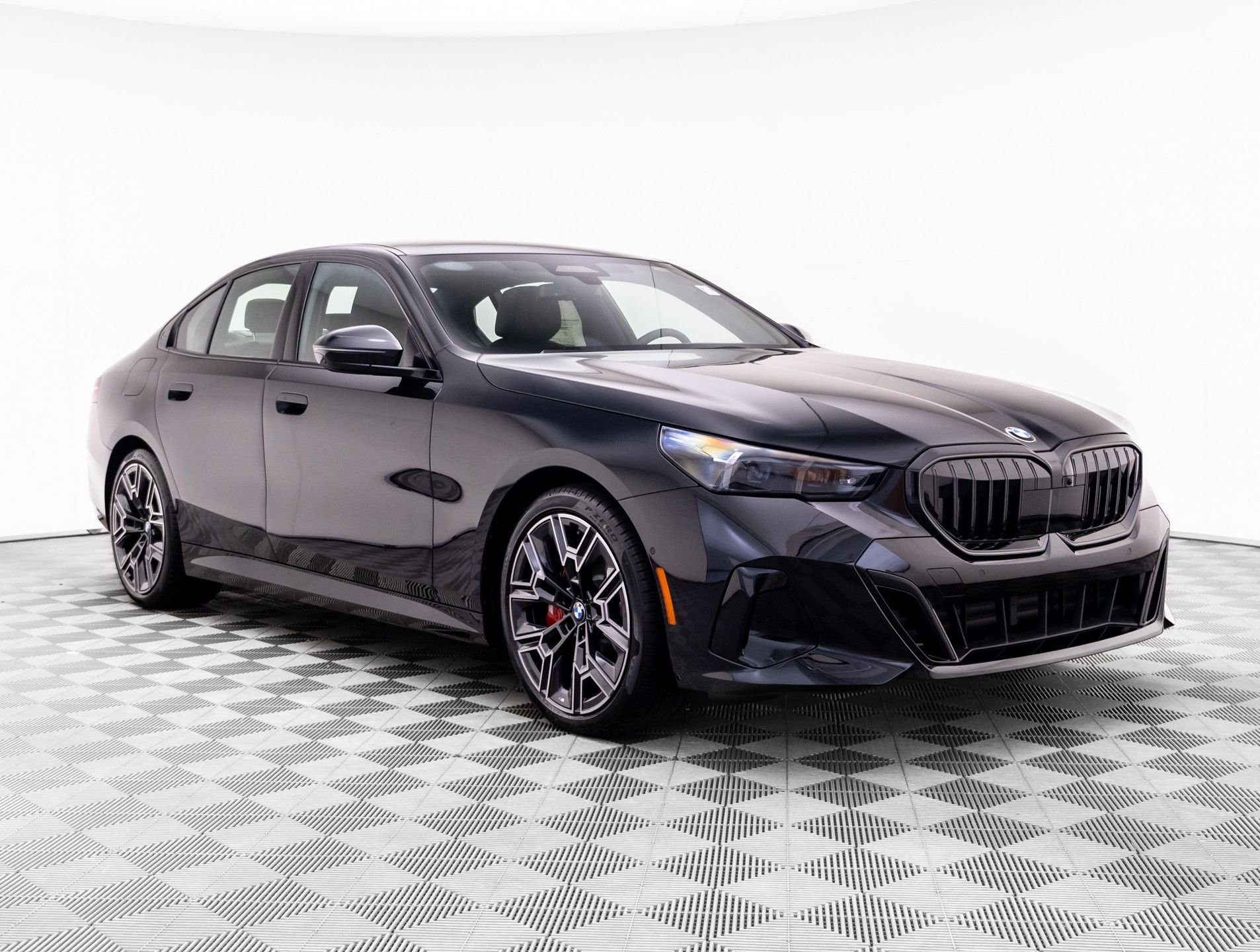 New 2027 Black Sapphire Metallic BMW 540i xDrive image 9