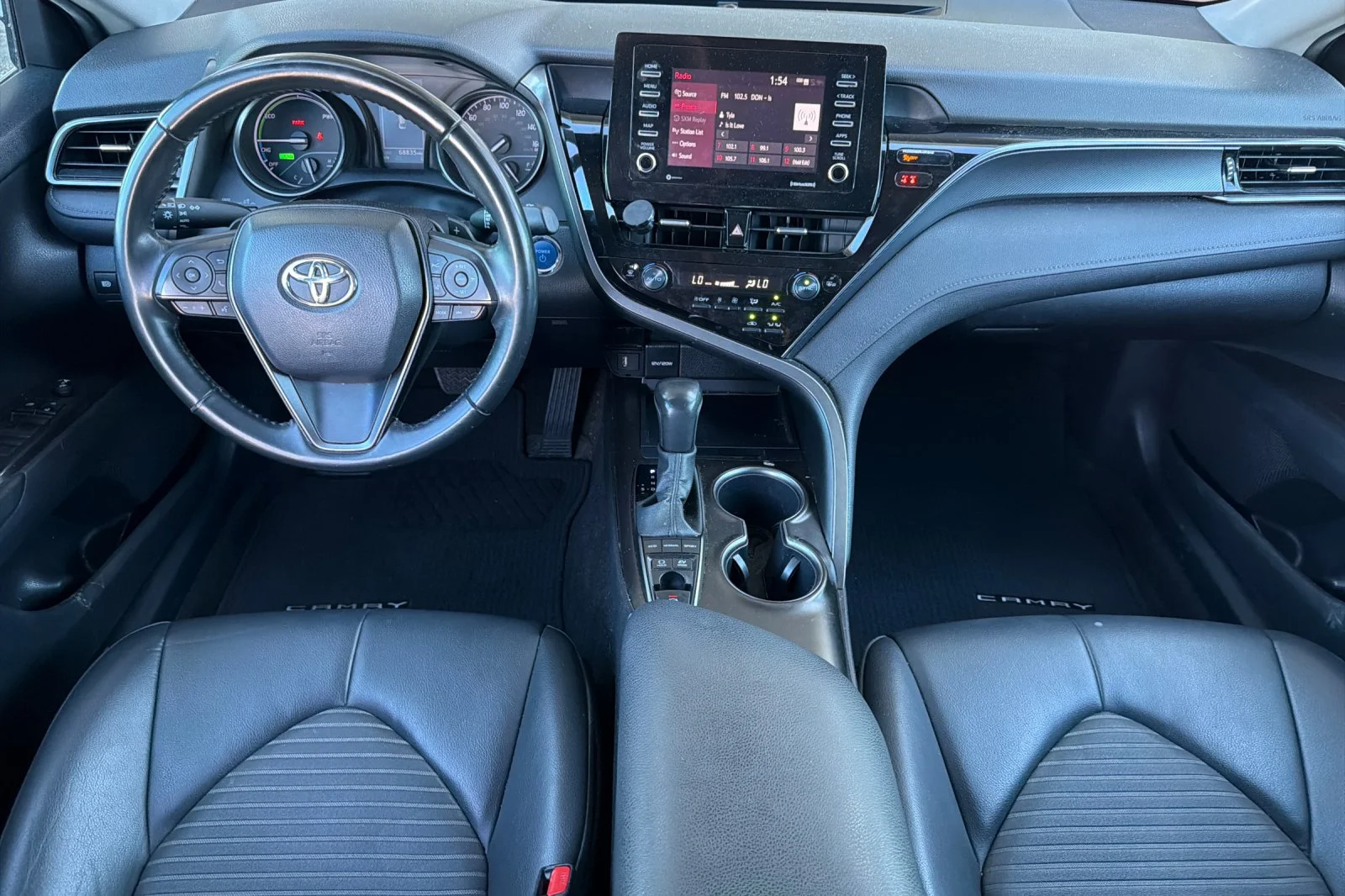 Used 2022 Red Toyota SE image 17