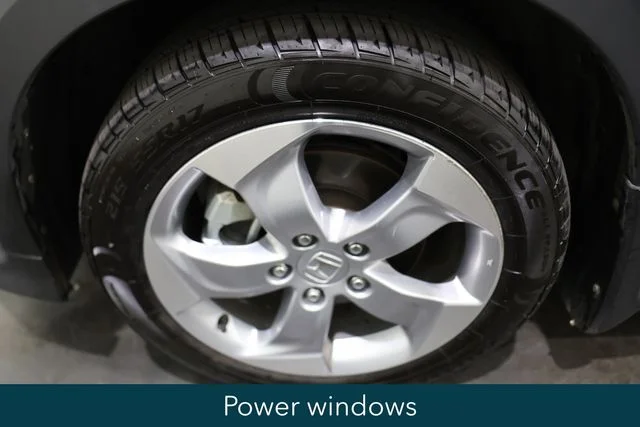 Used 2022 Silver Honda LX image 9