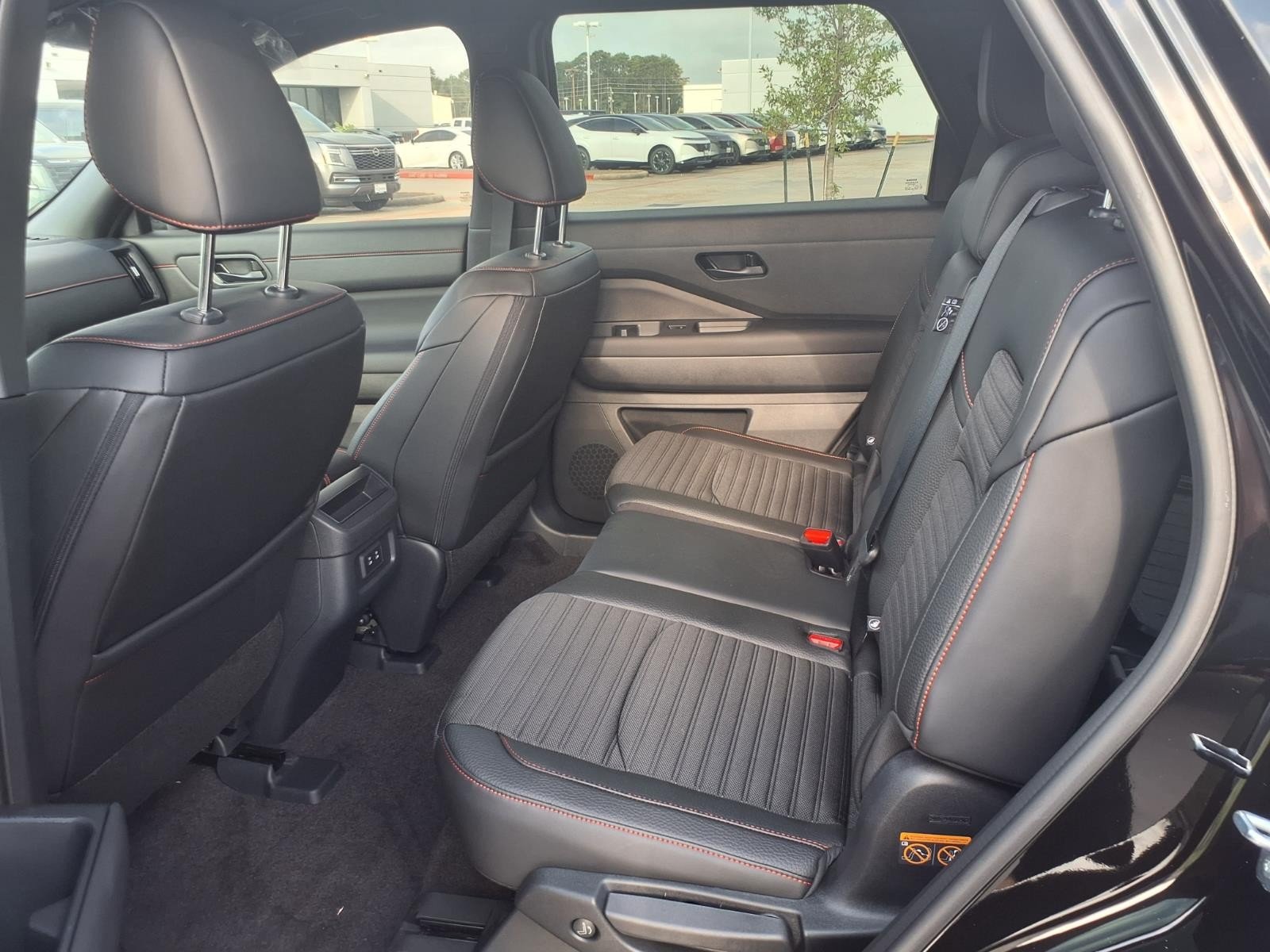 2026 Nissan Pathfinder Rock Creek® Black at Robbins Nissan