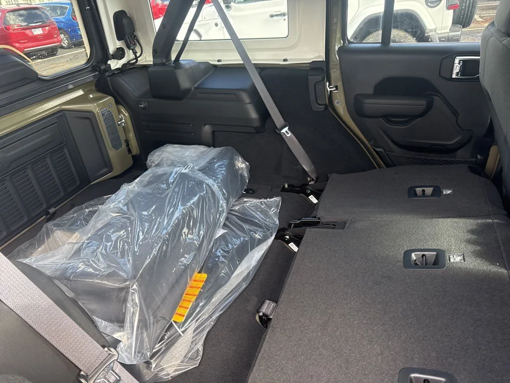 2025 Jeep Wrangler 4-Door Sport S - Photo 50