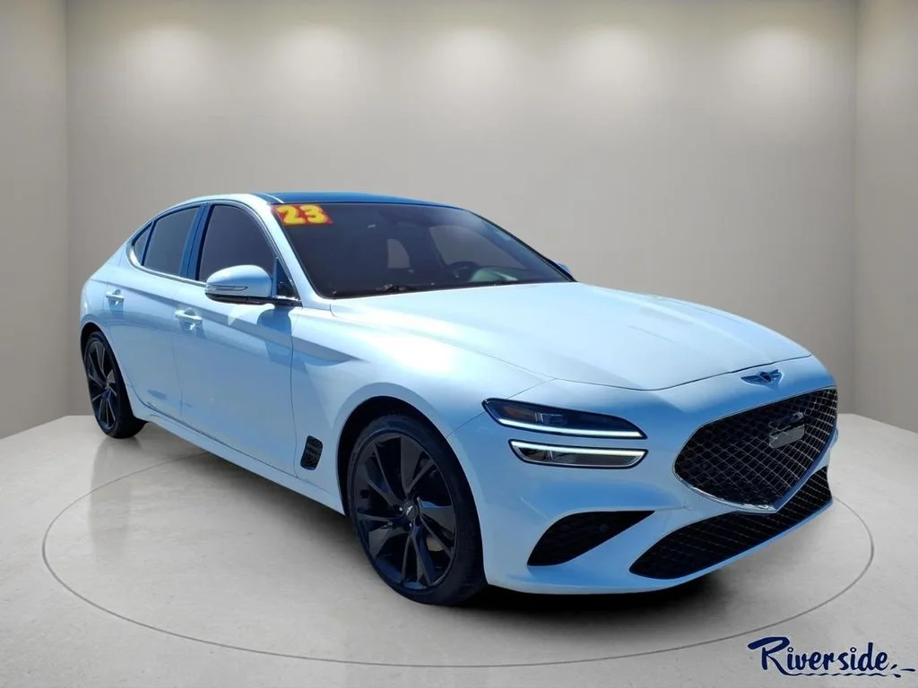 2023 Genesis G70 2.0T Standard AWD's photo