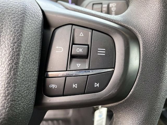 Used 2025 White Ford XL image 18
