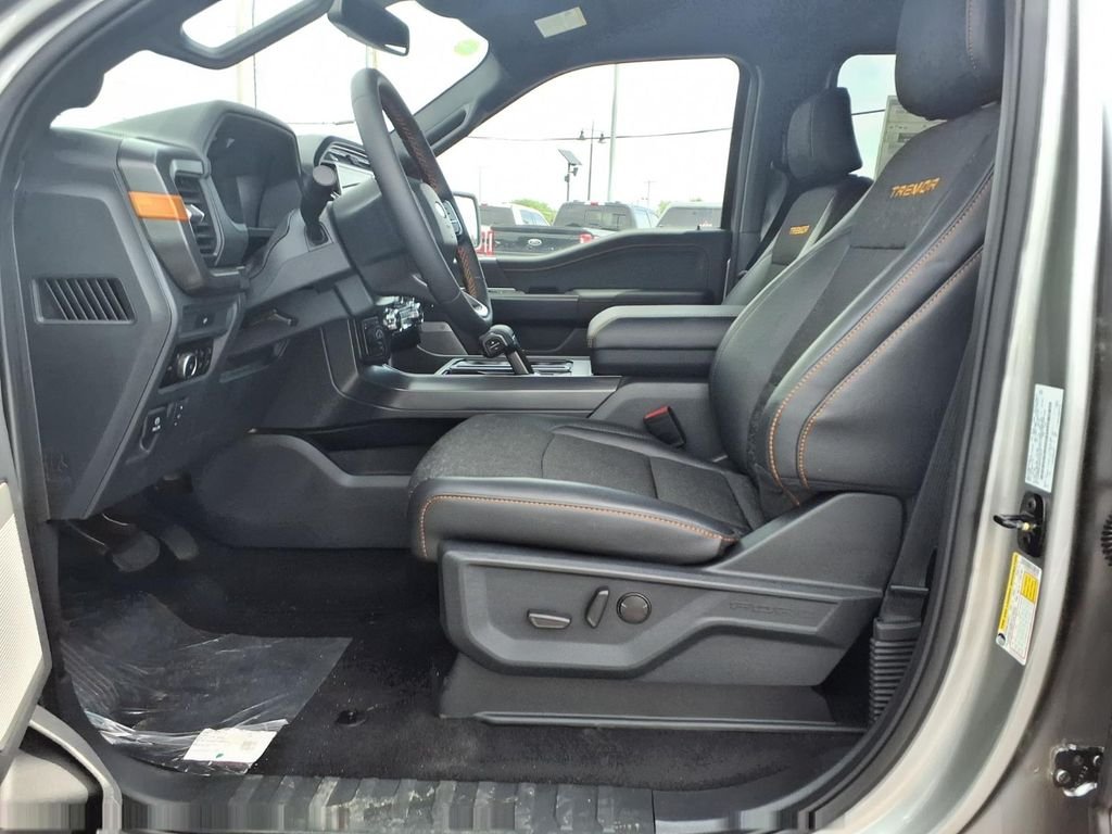 New 2026 Silver Ford Tremor image 9