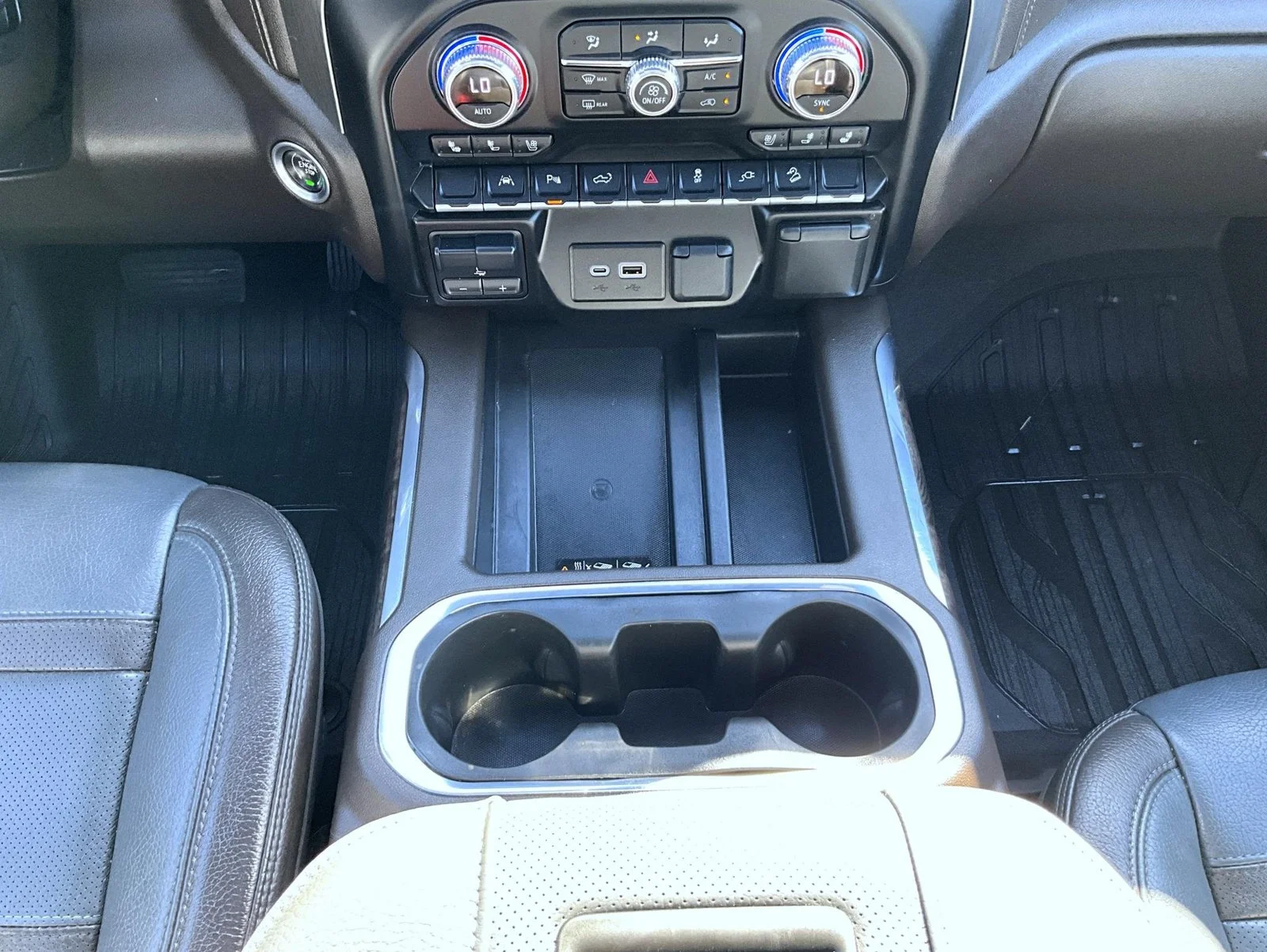 Used 2022 Blue GMC Denali image 16