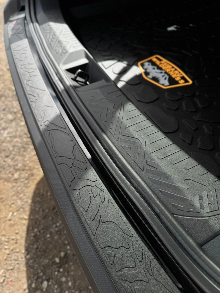 New 2026 CRYSTAL BLACK SILICA Subaru Wilderness image 86