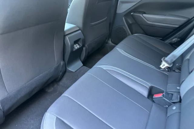New 2026 ICE SILVER METALLIC Subaru Premium image 9