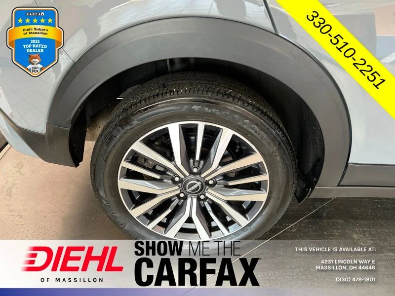 Used 2024 Gray Nissan SR image 12