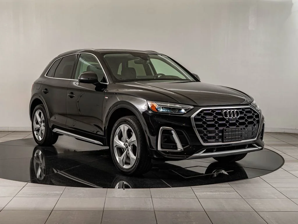 Used 2023 Mythos Black Metallic Audi 45 S line Premium image 3