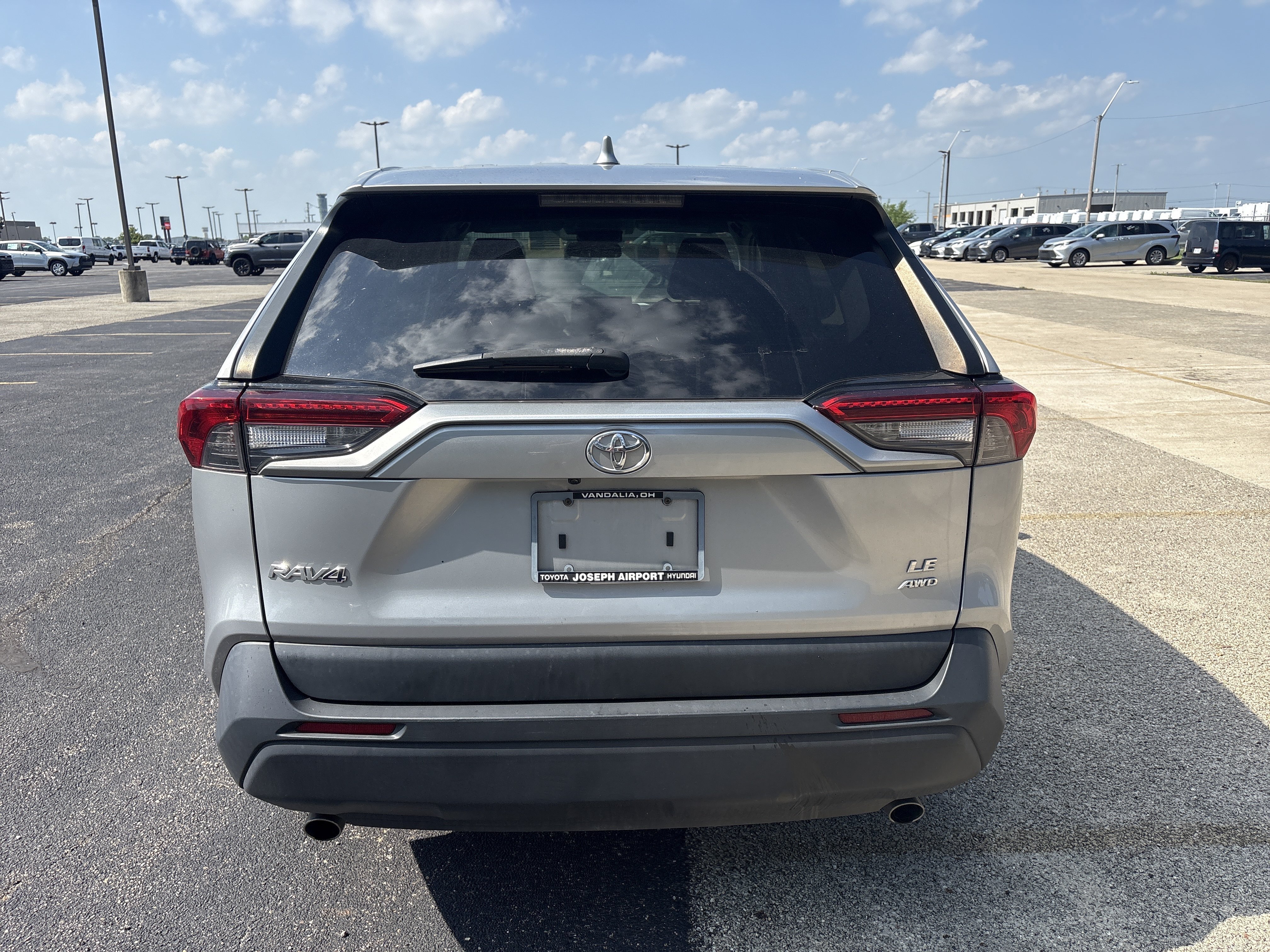 Used 2022 Silver Sky Metallic Toyota LE image 4
