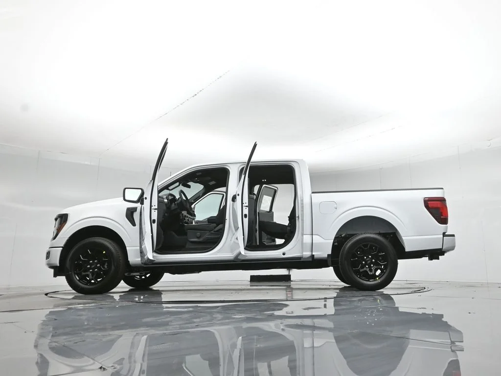 New 2026 Oxford White Ford STX image 44