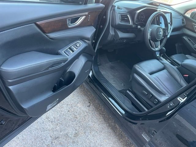 Used 2025 Black Subaru Touring image 19