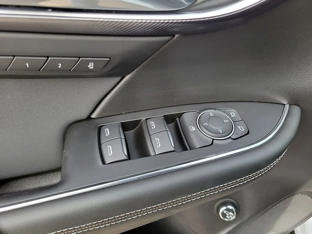 2026 Buick Envision Sport Touring - Photo 18