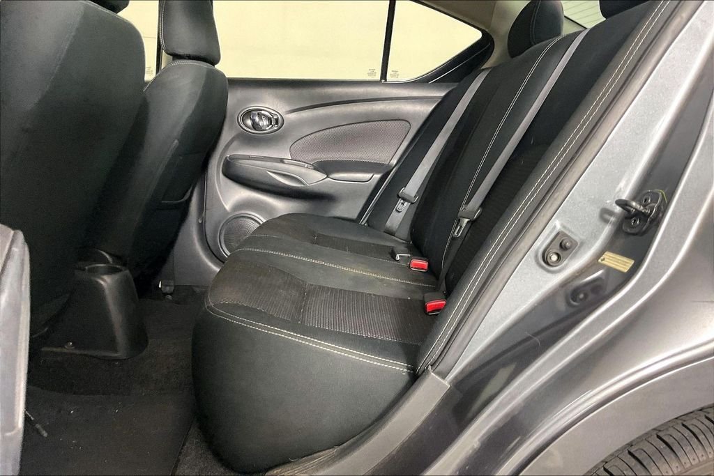 Used 2017 Gray Nissan 1.6 SV image 3