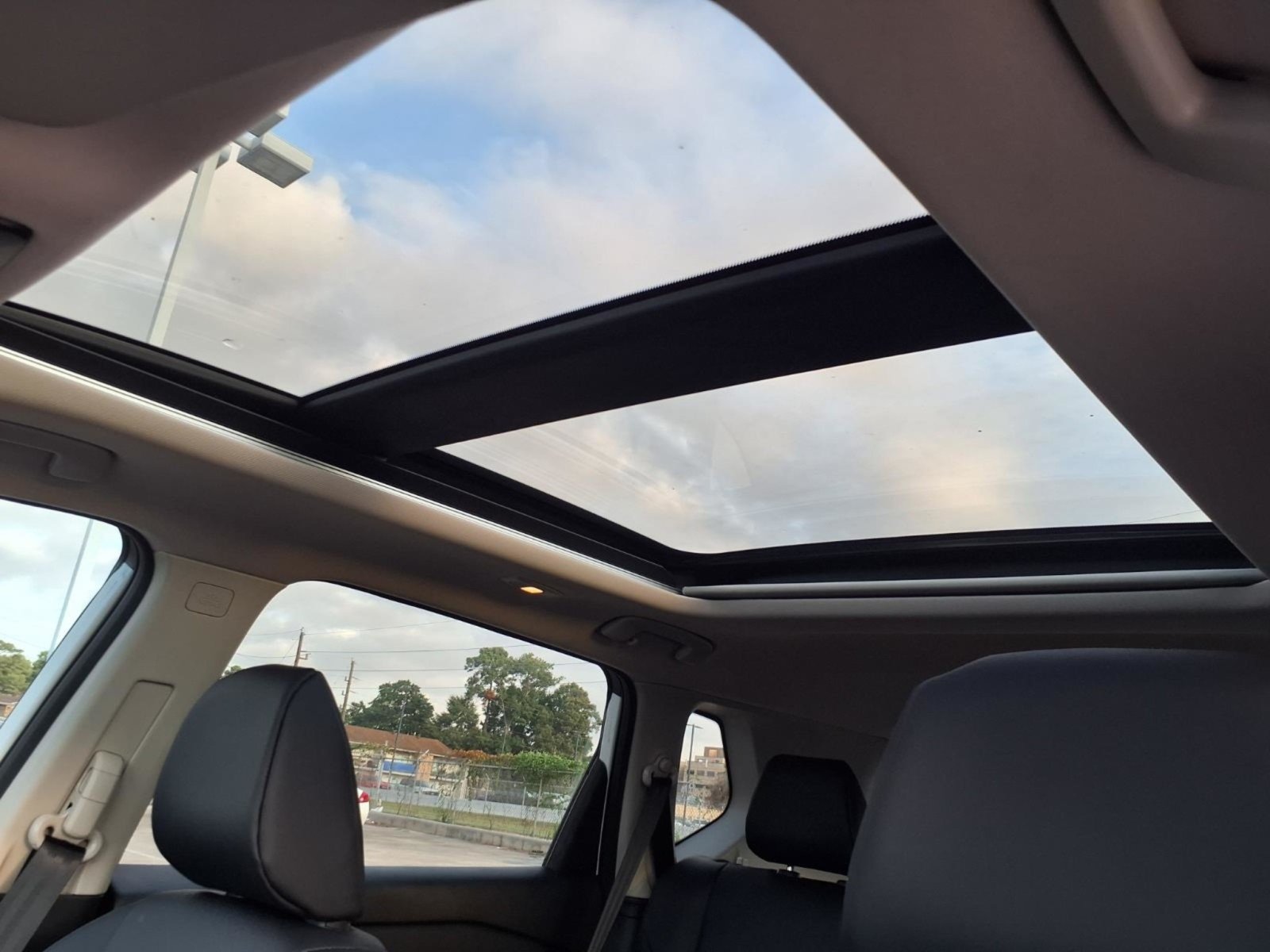 2026 Nissan Rogue photo 20 of 28