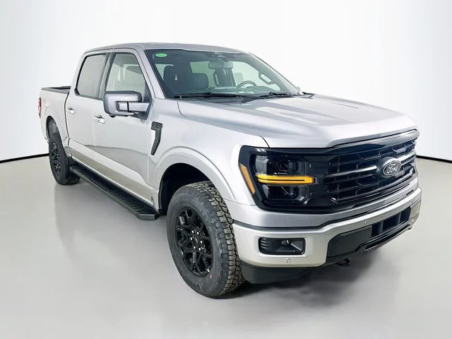 New 2026 Iconic Silver Metallic Ford XLT image 1