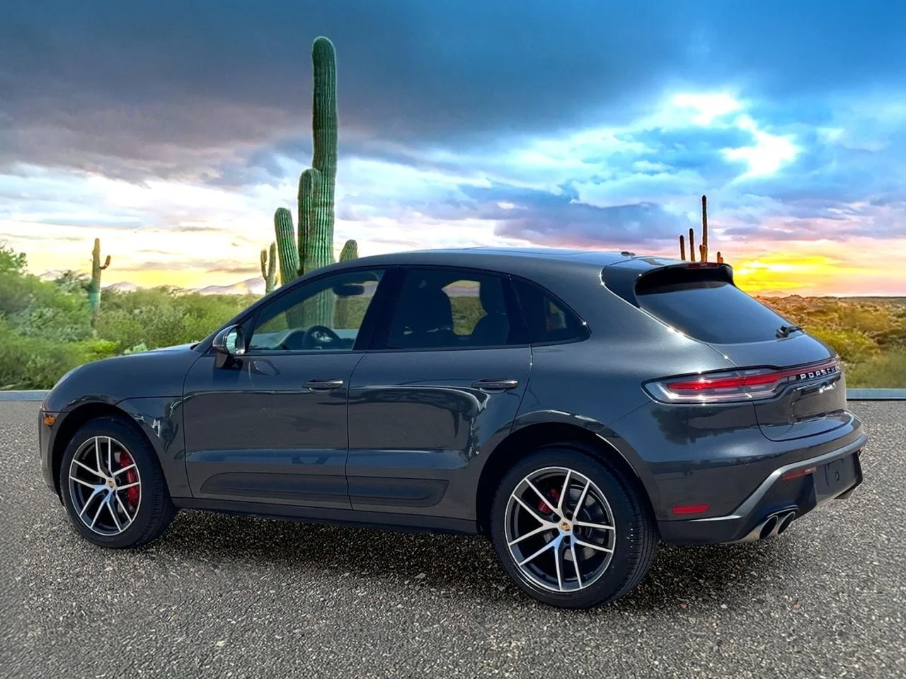 Used 2023 Volcano Grey Metallic Porsche S image 4