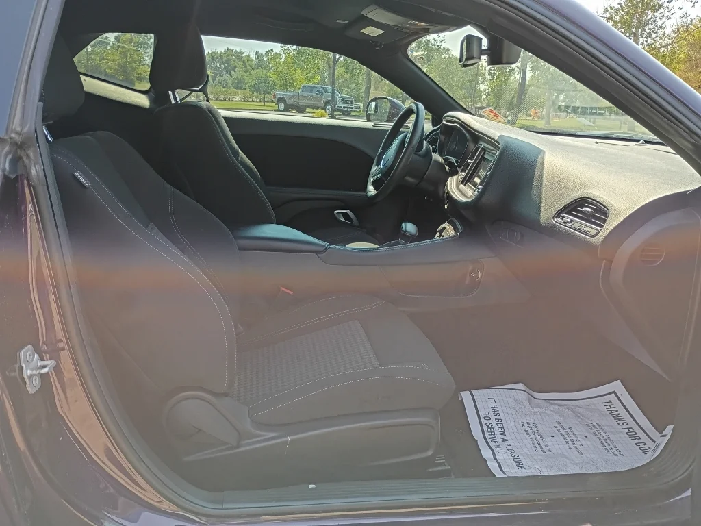 Used 2022 Hellraisin Dodge SXT image 10