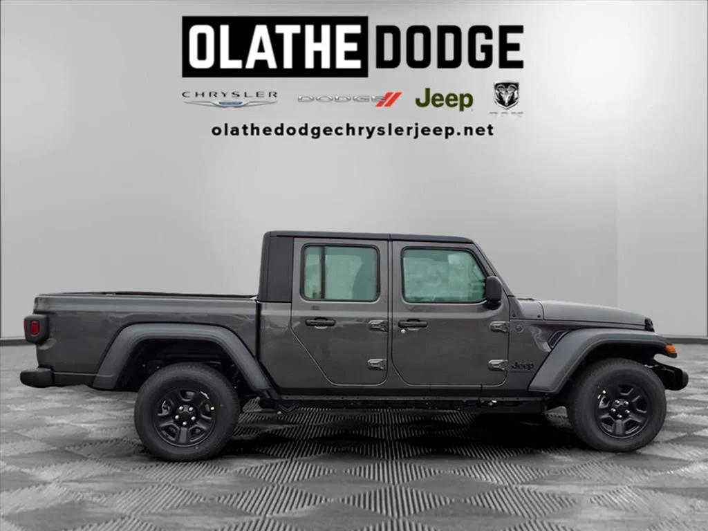 New 2026 Granite Crystal Metallic Clear-Coat Exterior Paint Jeep Sport image 27