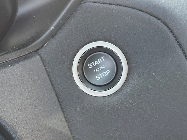 Certified Used 2025 Gray Land Rover Dynamic SE image 20