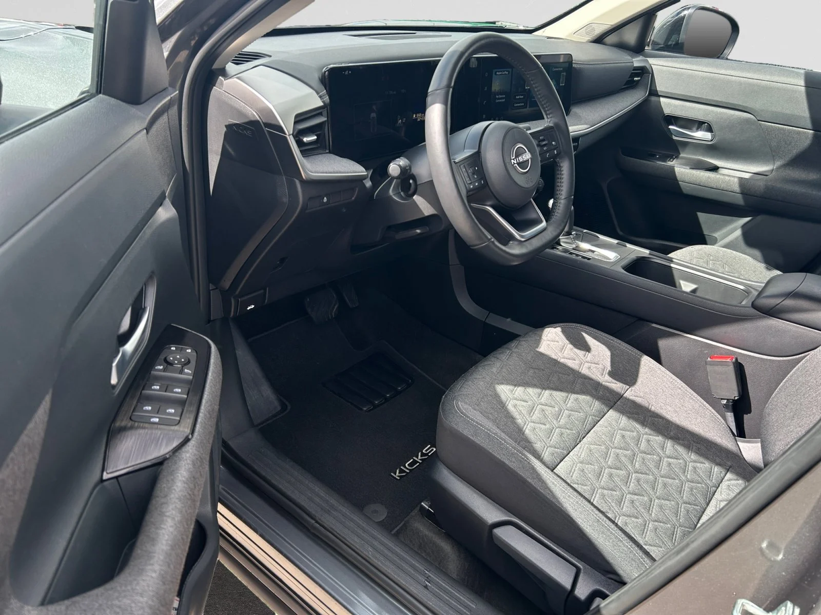 Used 2026 Gray Nissan SV AWD image 12