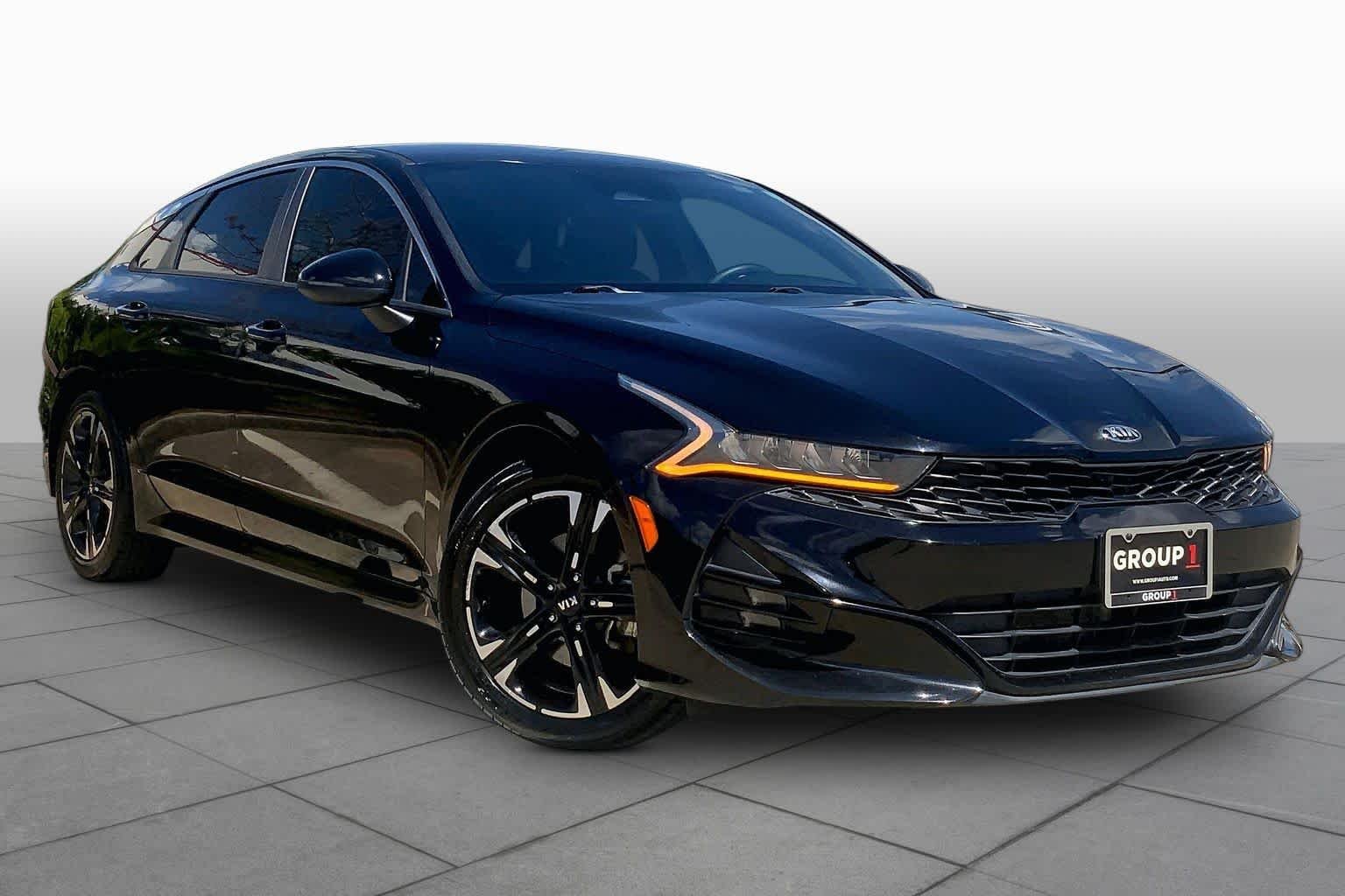 Used 2021 Ebony Black Kia GT-Line image 3