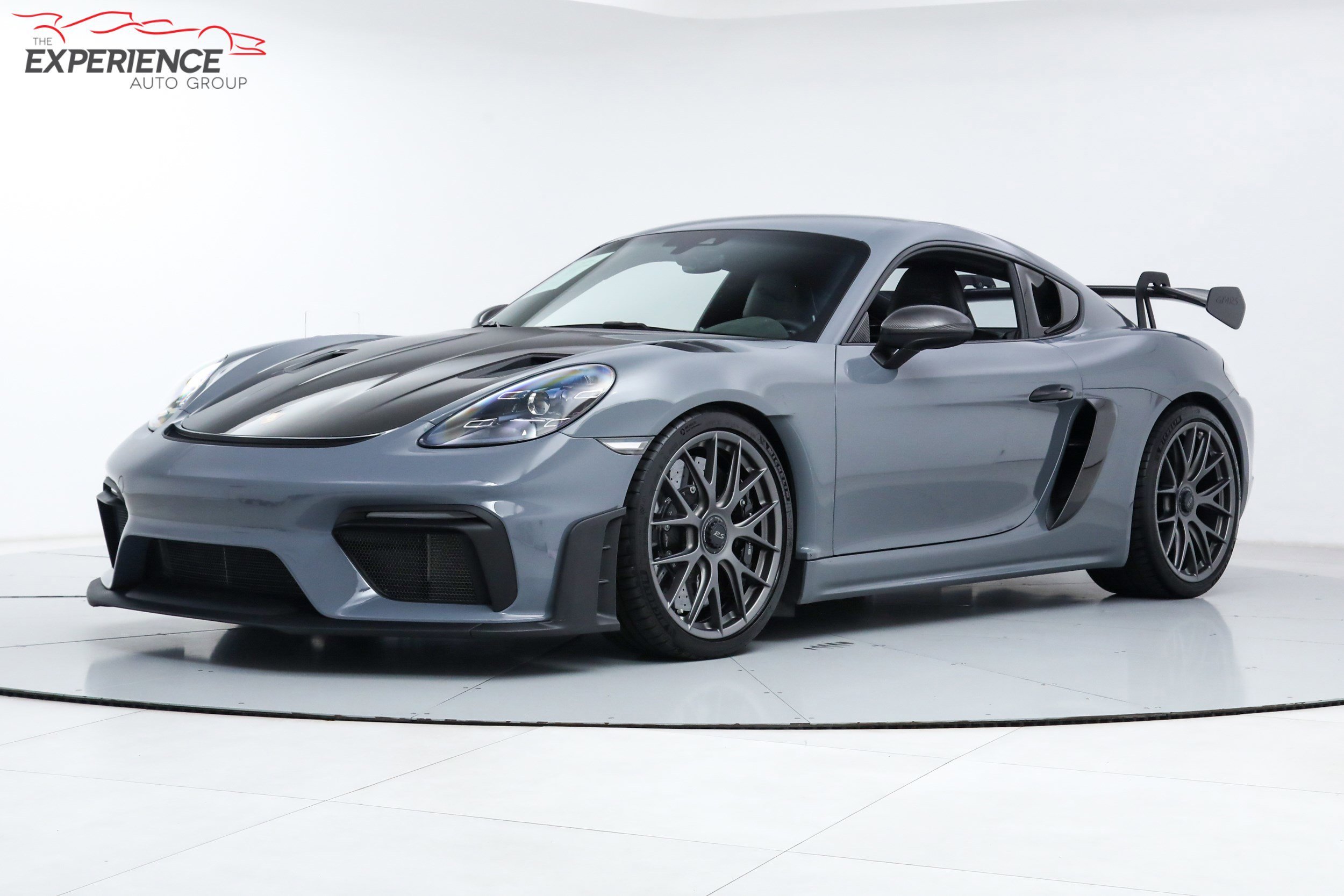 2023 Porsche 718 Cayman GT4 RS's photo