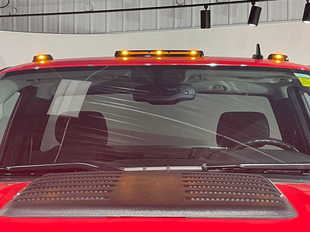 Used 2011 FIRE RED GMC SLE image 20