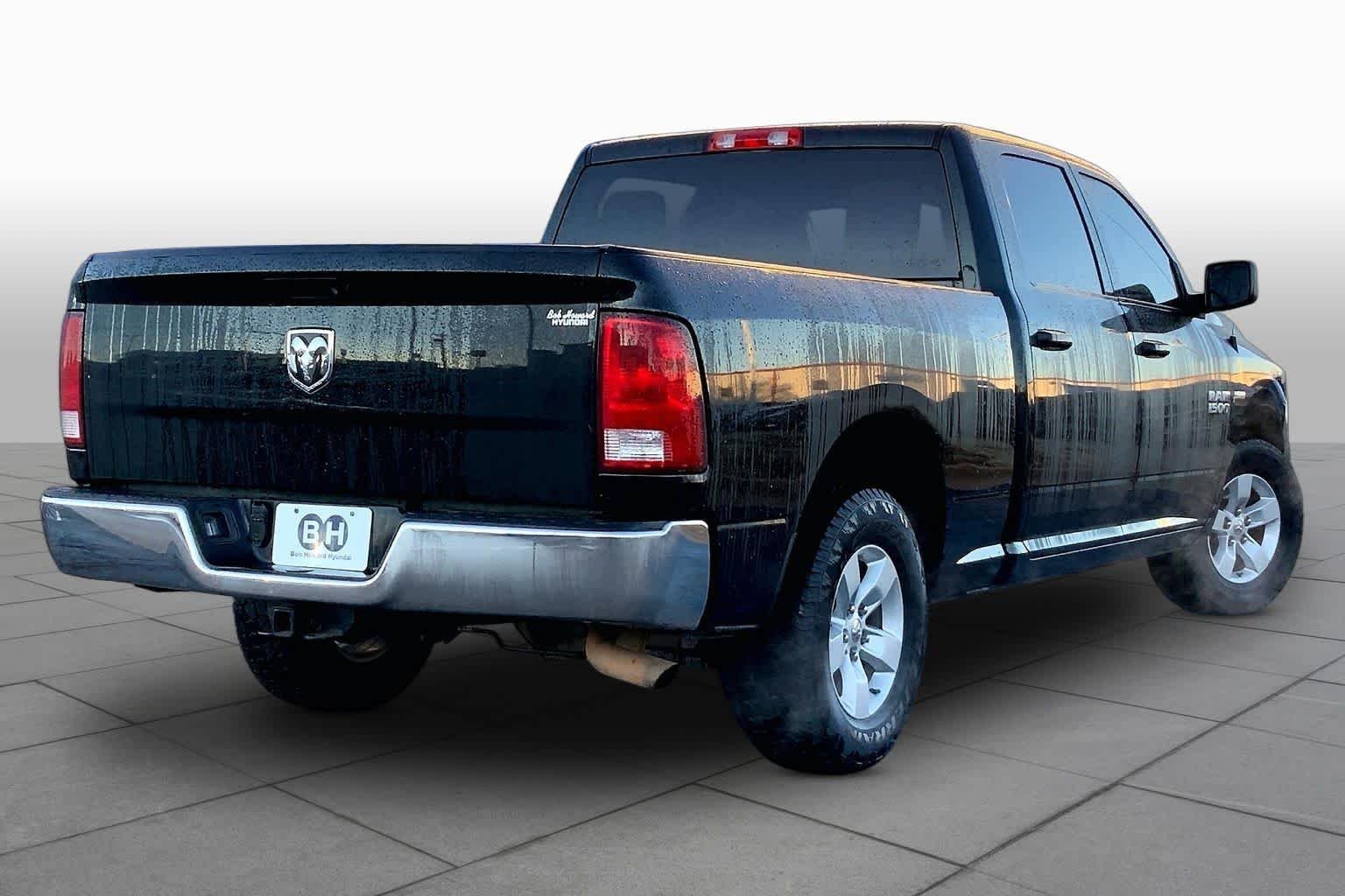 Used 2017 Black Forest Green Pearlcoat Ram Tradesman image 13