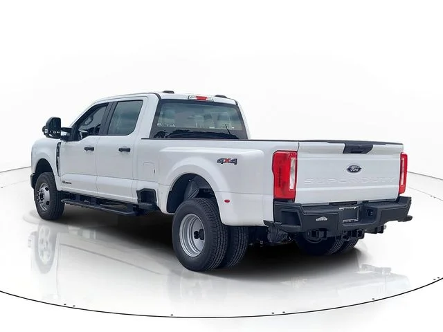 New 2026 Oxford White Ford XL image 7