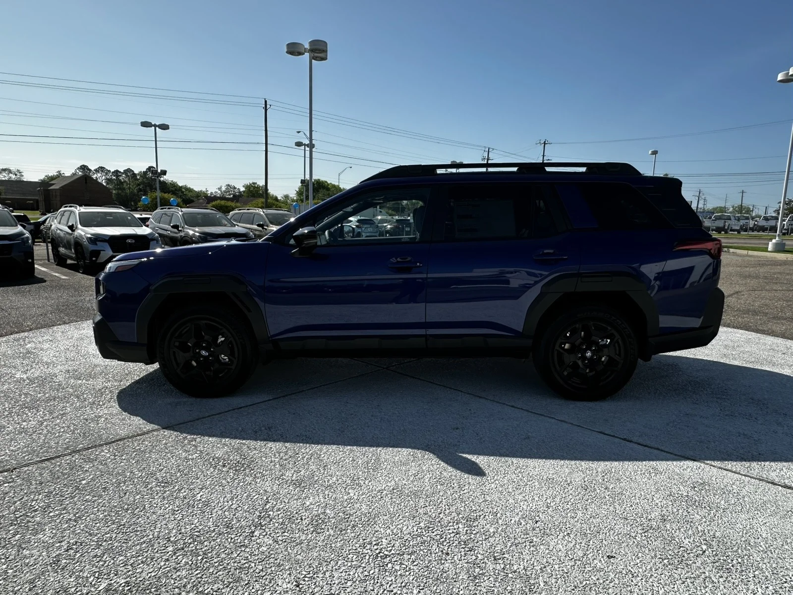 New 2026 SAPPHIRE BLUE PEARL Subaru Limited image 4