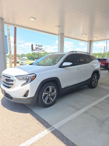 2020 GMC Terrain SLT