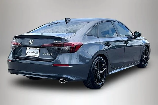 Used 2025 Meteorite Gray Metallic Honda Sport image 5
