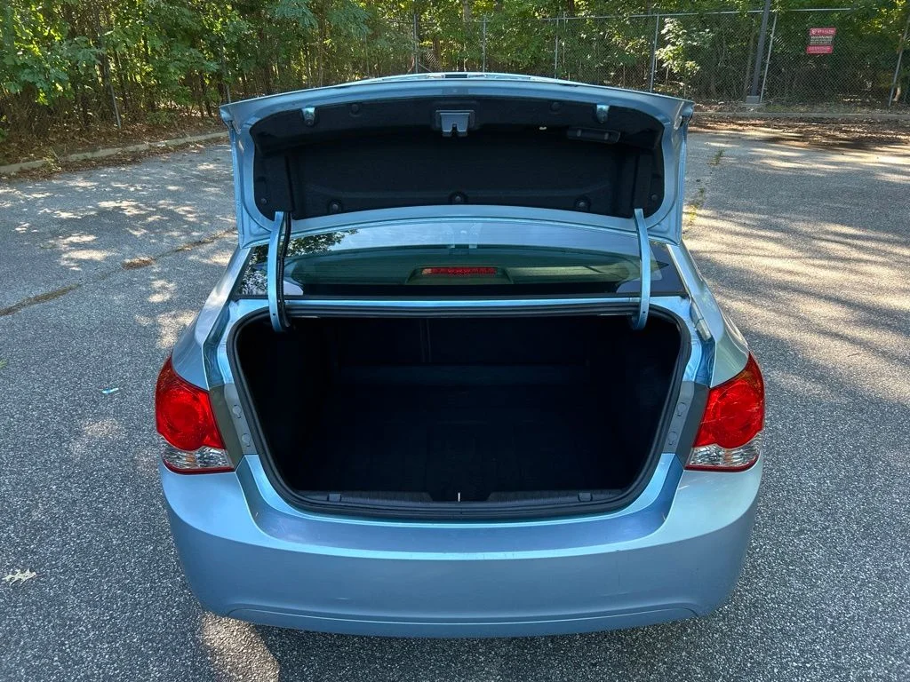 Used 2012 Blue Chevrolet LS image 26