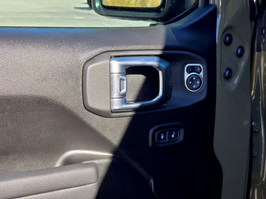 New 2027 Green Jeep Sport S image 34