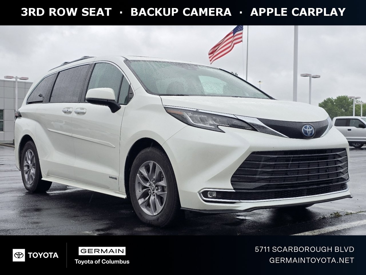 2021 Toyota Sienna XLE 7-Passenger Hybrid AWD's photo